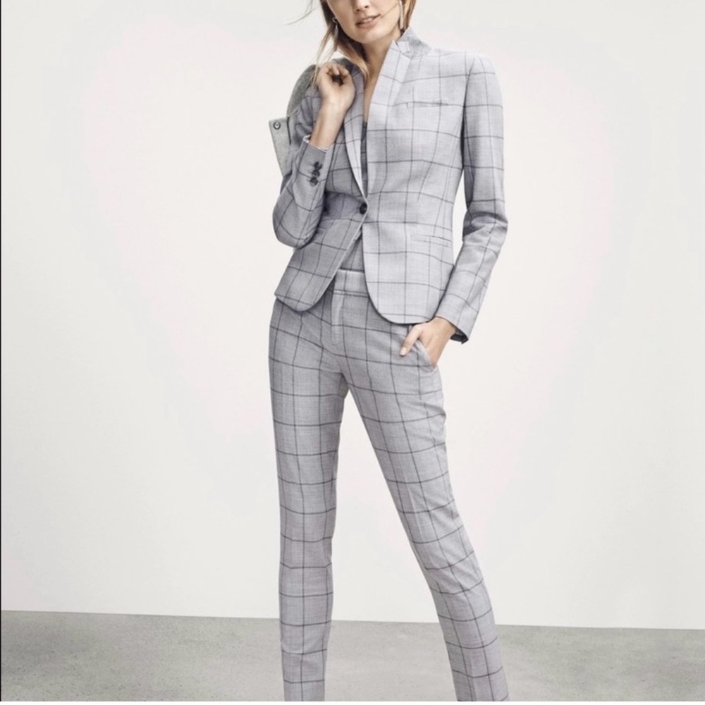 Banana Republic 3 piece Woman’s suit-Gray Wool plaid.Pant size 10 jacket size 8